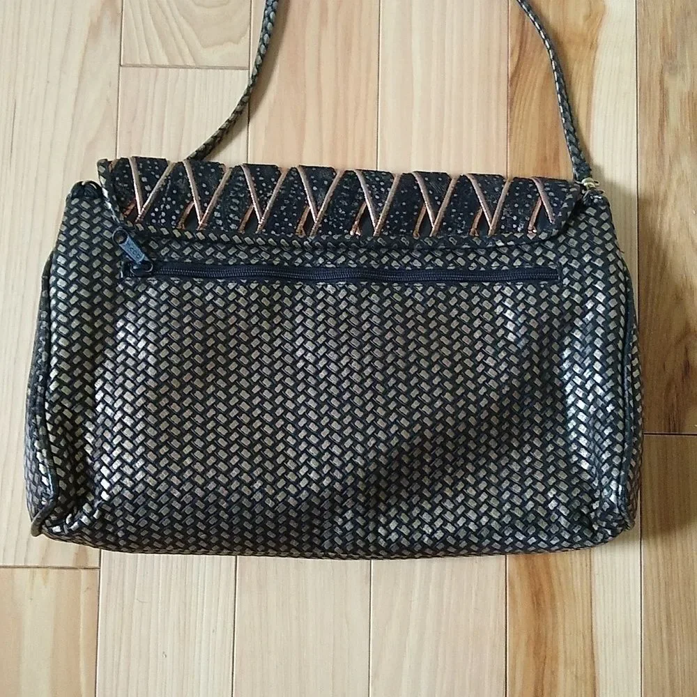 Vintage Bags by Pinky shoulder bag black and gold